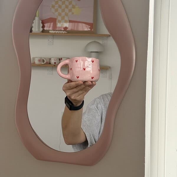 puodelis pink red hearts